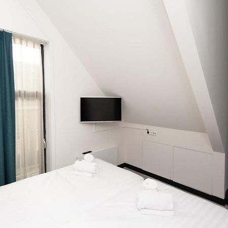 Welcome In - Bomont Appartementen 4 Persoons - Jan Van Renesseweg 1 Ренессе Экстерьер фото