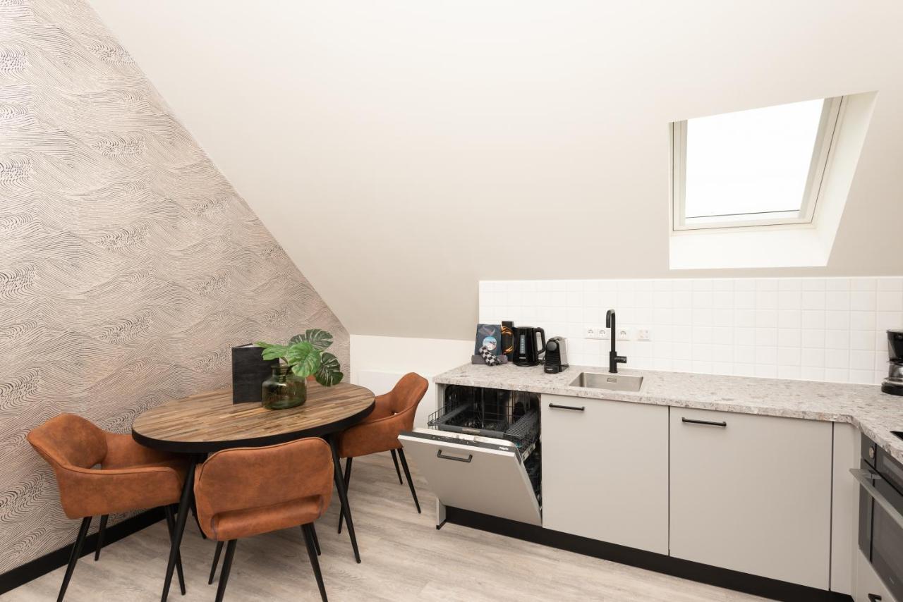 Welcome In - Bomont Appartementen 4 Persoons - Jan Van Renesseweg 1 Ренессе Экстерьер фото